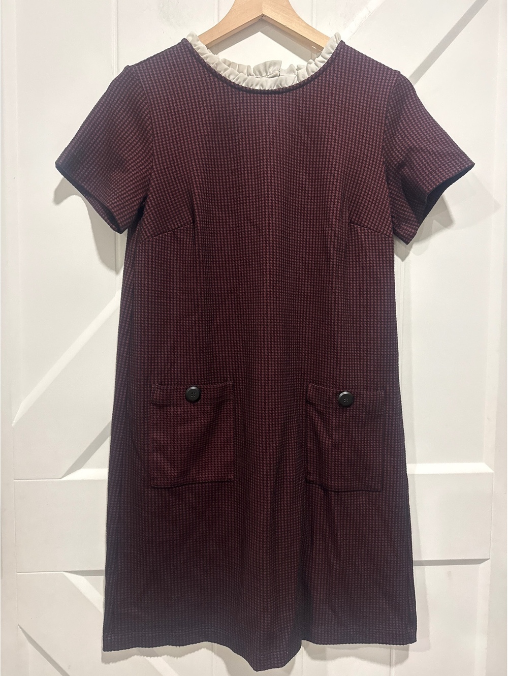 LOFT Burgundy and Black Checkered Short Sleeve Dress with Ruffle Collar Size 4